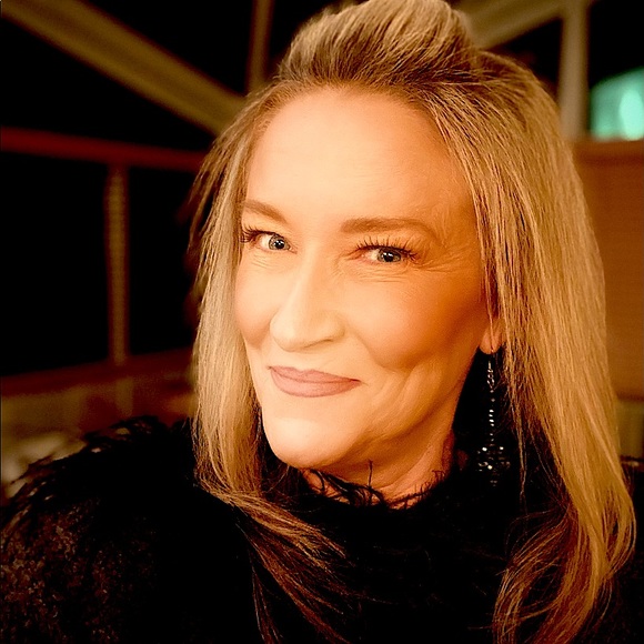 Meet Posher, Monica…☘️Open to a WHOLE WORLD of Amazing possibilities ! ♥️😍🏝️🌎 - Picture 5 of 9